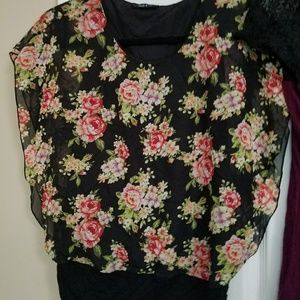 Petite/L  butterfly short sleeve blouse